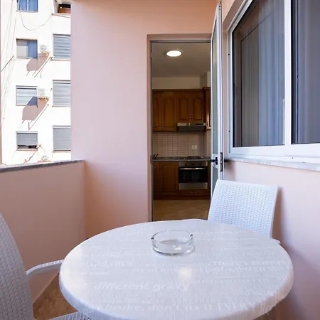 Sea Shell Apartamento Durrës
